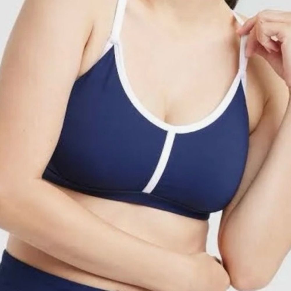 All in Motion XL Navy Blue white trim sports bra